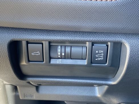Certified 2025 Subaru Forester Touring AWD/4WD image 14