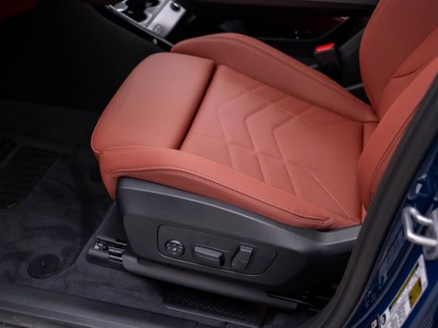 New 2026 BMW X1 xDrive28i w/ Technology Package image 17