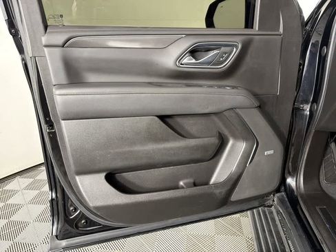 Used 2021 GMC Yukon XL AT4 w/ Rear Media and Nav Package image 10