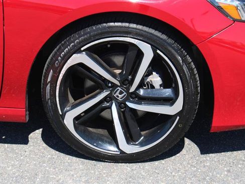 Used 2021 Honda Accord Sport image 10
