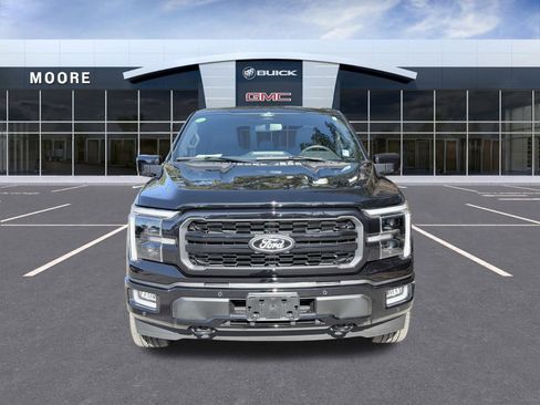 Used 2024 Ford F150 Lariat w/ FX4 Off-Road Package image 8