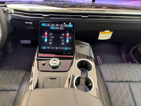 New 2026 Cadillac Escalade IQL Sport 1 AWD/4WD image 19