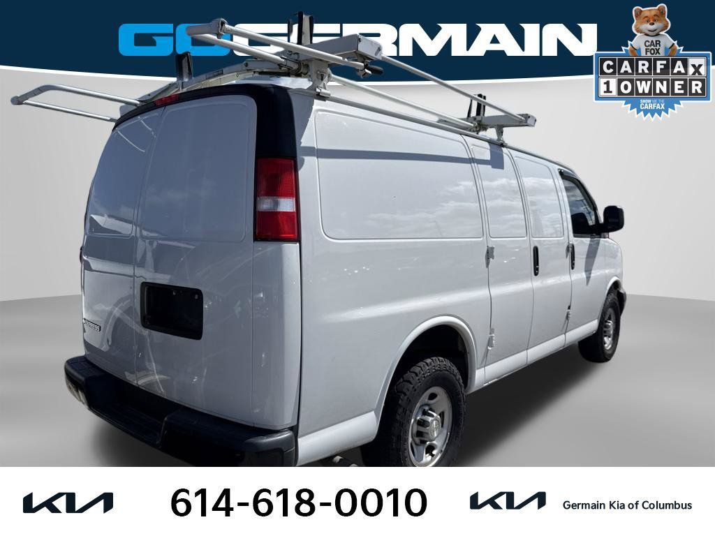 Used 2021 Chevrolet Express 2500 w/ Driver Convenience Package RWD image 4