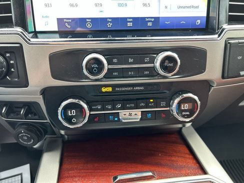 Used 2022 Ford F250 King Ranch w/ Chrome Package AWD/4WD image 29
