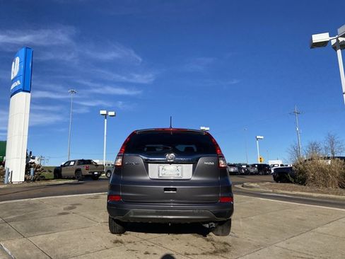 Used 2016 Honda CR-V LX image 9