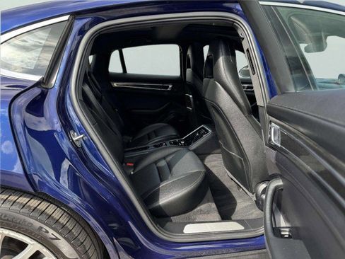 Used 2020 Porsche Panamera 4 image 56
