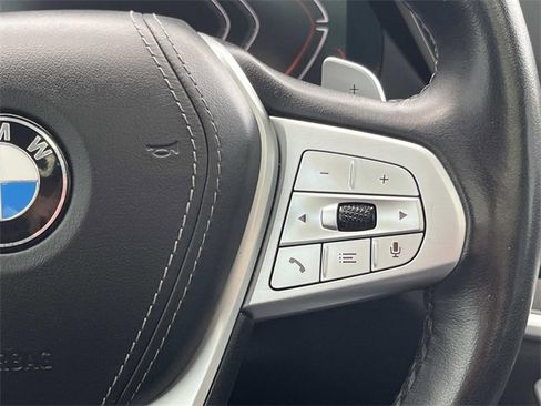 Used 2022 BMW X7 xDrive40i w/ Executive Package image 18