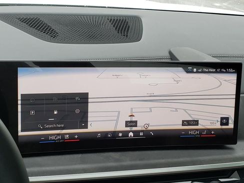 New 2026 BMW X5 xDrive50e w/ M Sport Package image 27