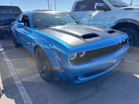 Used 2023 Dodge Challenger SRT Hellcat image 2