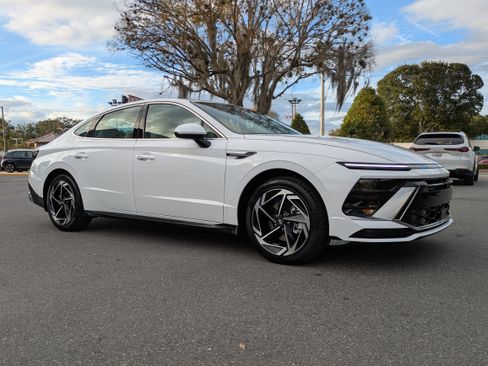 New 2026 Hyundai Sonata SEL image 2