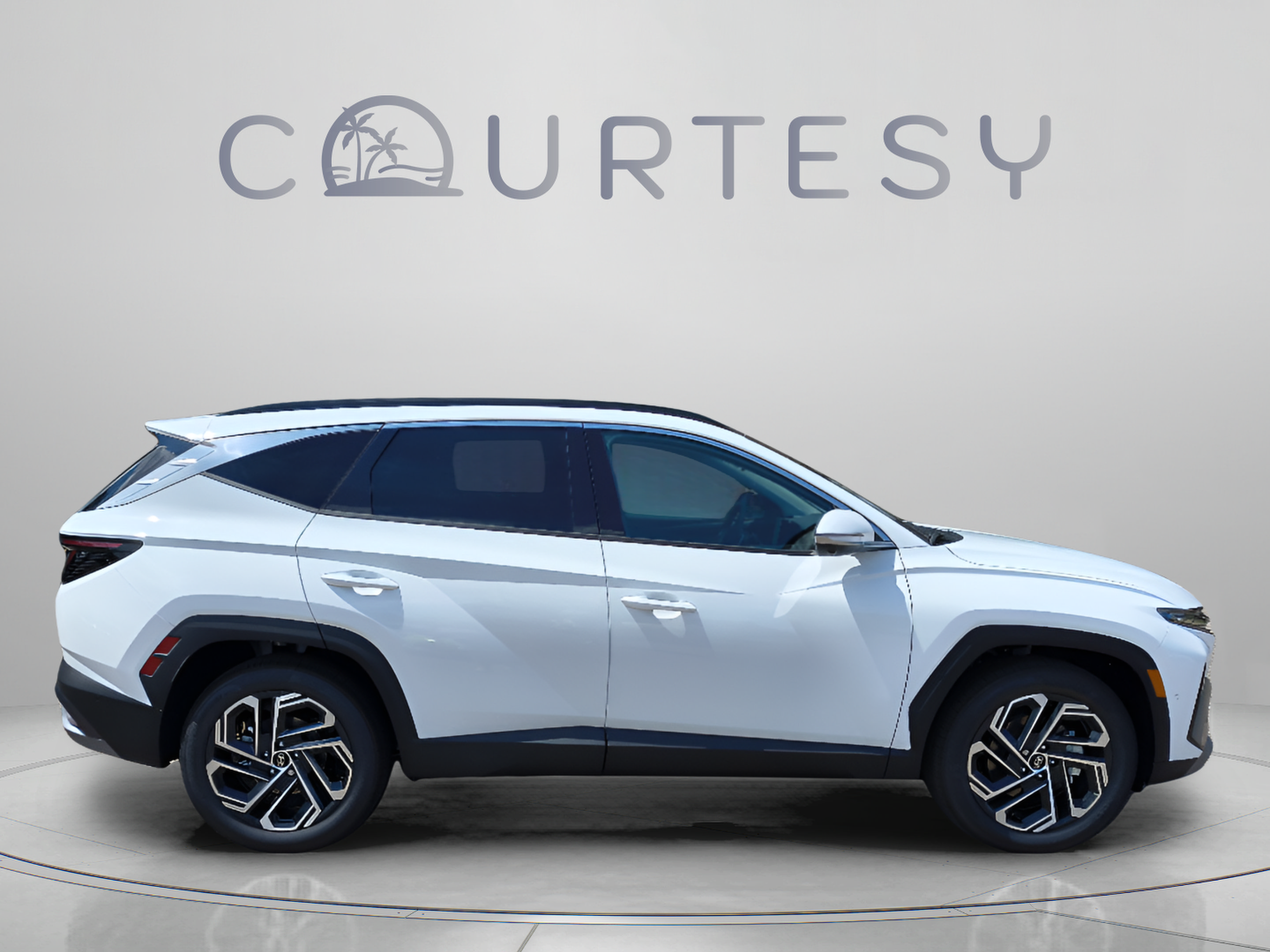 New 2026 Hyundai Tucson Limited w/ Tow & Go Package FWD image 6