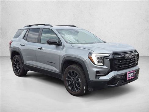 Used 2026 GMC Terrain Elevation w/ Black Edition AWD/4WD image 3