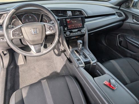 Used 2020 Honda Civic Sport image 17