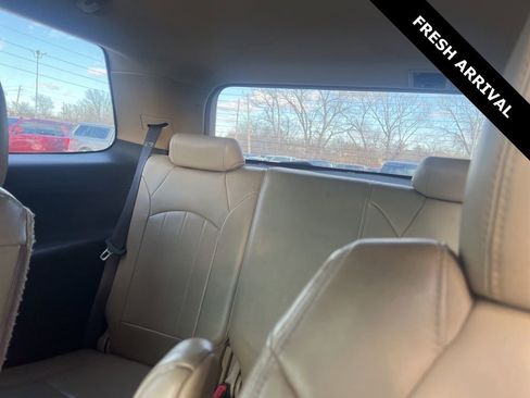 Used 2012 GMC Acadia Denali image 15