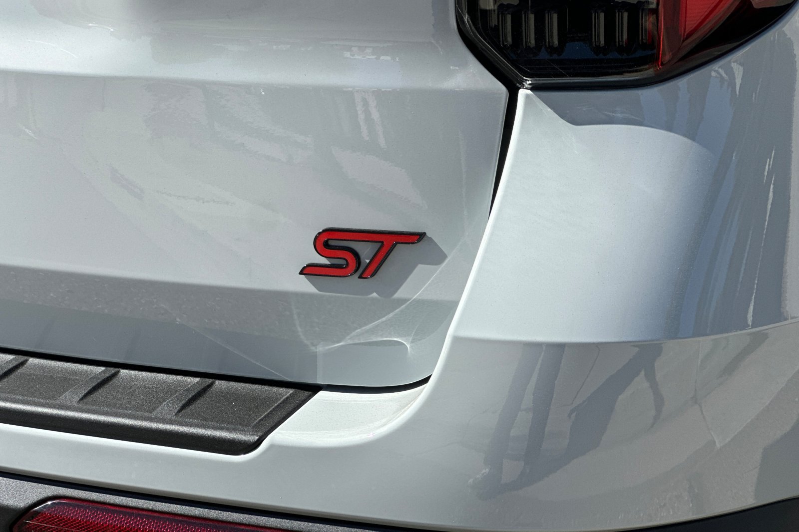 New 2027 Ford Explorer ST w/ ST Sinister Package RWD image 28