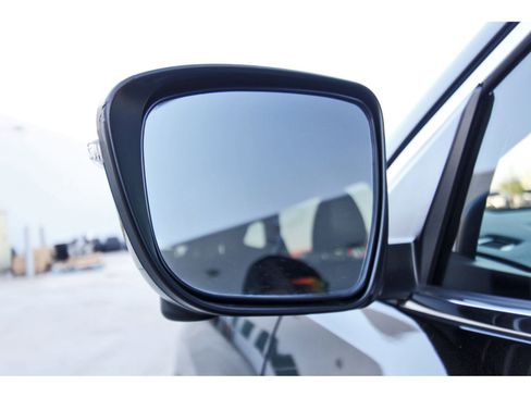 Used 2022 Nissan Rogue Sport SV w/ Technology Package image 10