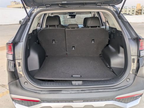 Used 2024 Kia Sportage LX image 26