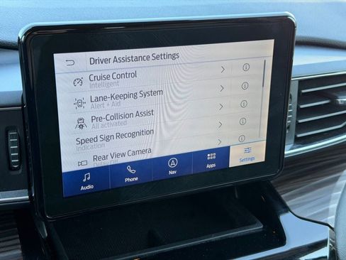 Certified 2023 Ford Explorer Limited image 44