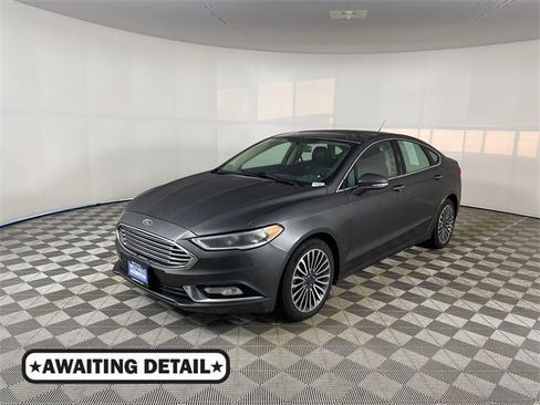 Used 2018 Ford Fusion Titanium image 1