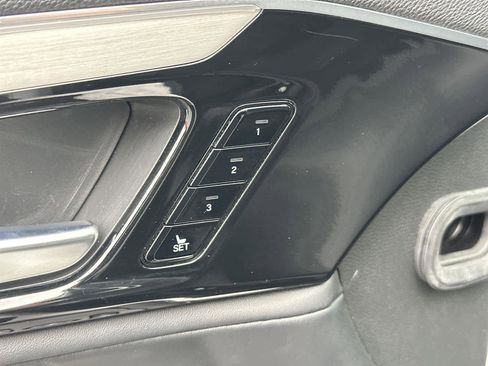 Used 2023 Acura MDX FWD w/ Technology Package image 30