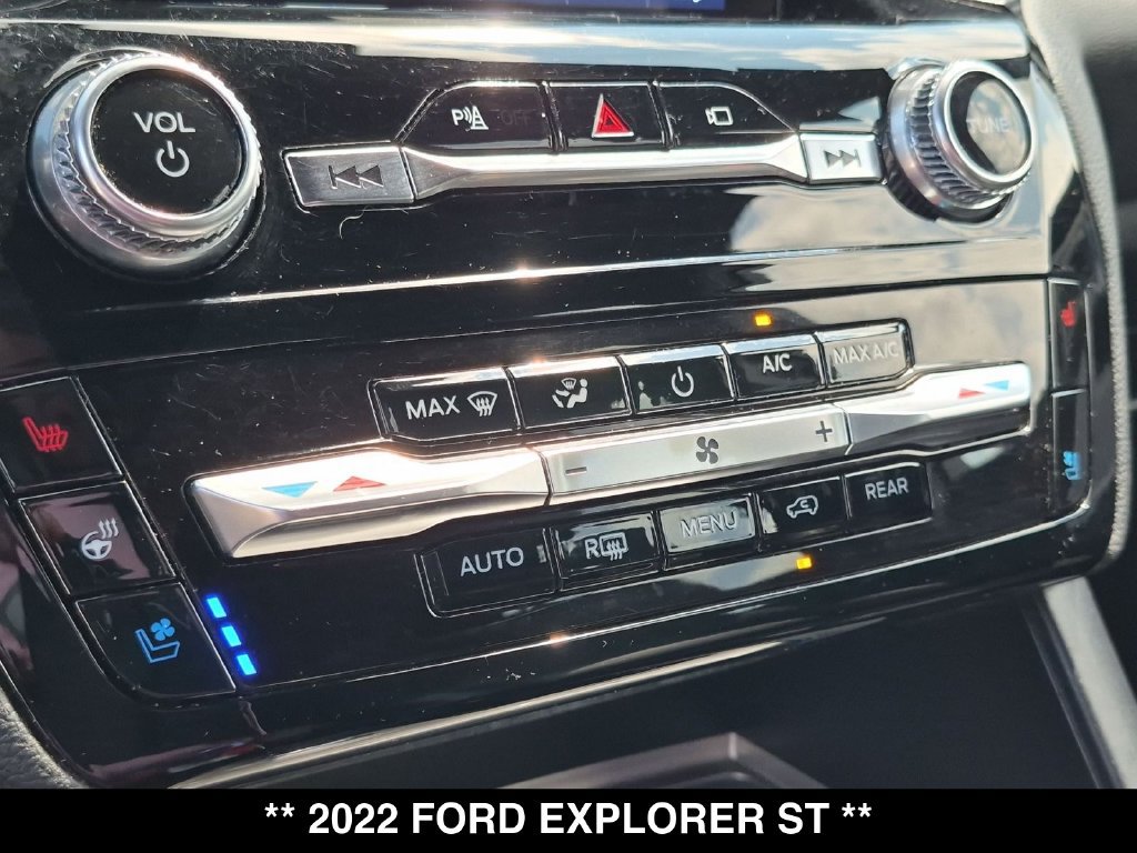 Used 2022 Ford Explorer ST w/ Equipment Group 401A AWD/4WD image 23