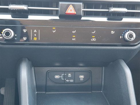 New 2026 Kia Sportage LX image 14
