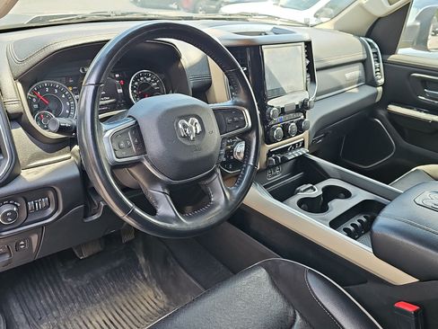 Used 2022 RAM 1500 Laramie AWD/4WD image 15
