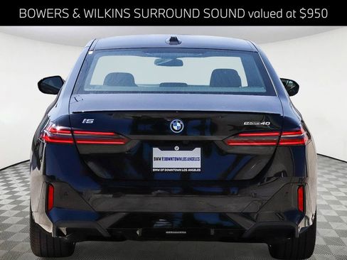 New 2026 BMW i5 eDrive40 w/ M Sport Package image 5