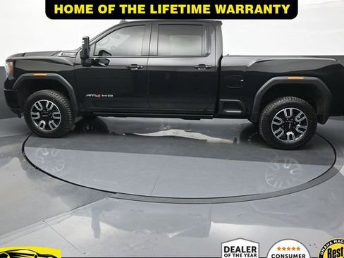 Used 2022 GMC Sierra 2500 AT4 image 4