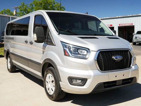 Used 2023 Ford Transit 350 XLT RWD image 33