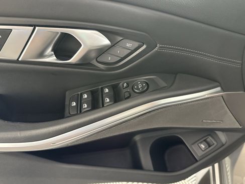 Used 2021 BMW M3 w/ Executive Package RWD image 15
