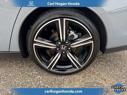 Used 2024 Honda Accord Sport image 9