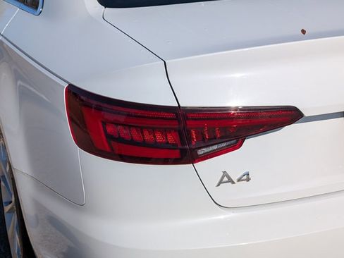 Used 2019 Audi A4 2.0T Premium w/ Convenience Package image 11