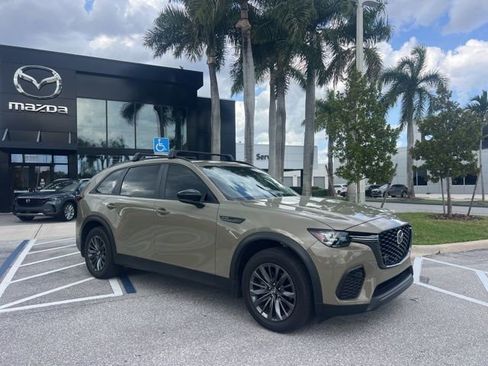 Used 2025 MAZDA CX-70 3.3 Turbo w/ Preferred Package AWD/4WD image 5