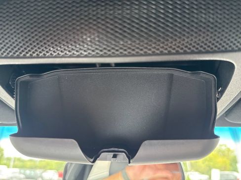 Used 2017 Lincoln MKZ Select FWD image 32