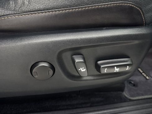 Used 2016 Lexus GX 460 image 49