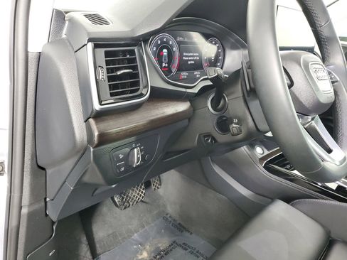 Certified 2024 Audi Q5 2.0T Premium Plus image 34