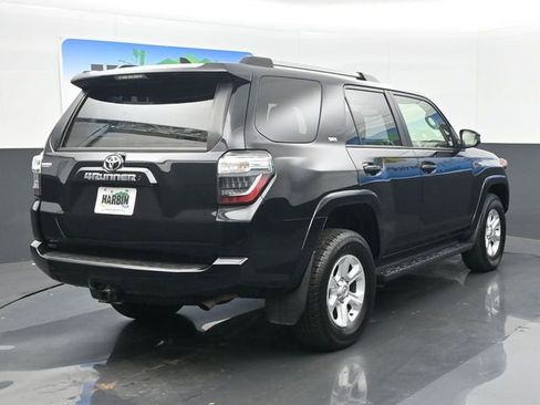 Used 2024 Toyota 4Runner SR5 image 5