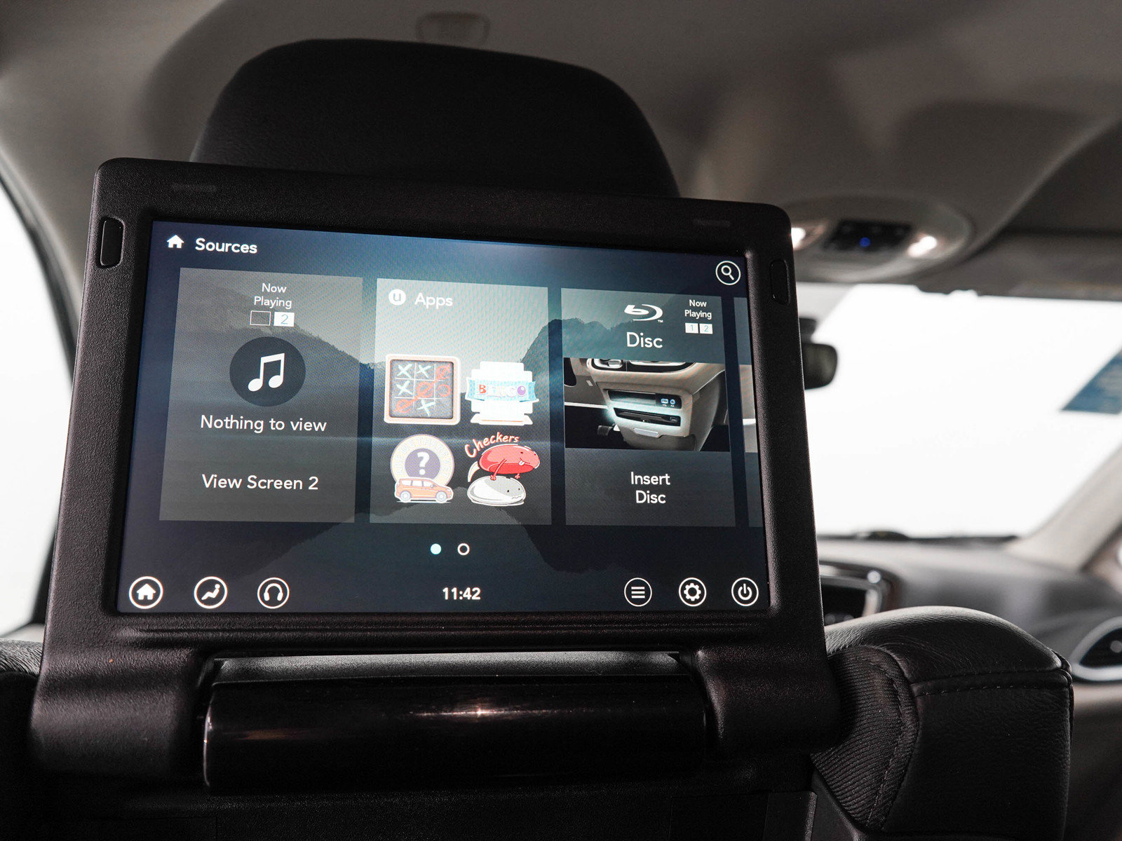 Used 2017 Chrysler Pacifica Touring-L Plus w/ Advanced Safetytec Group FWD image 17