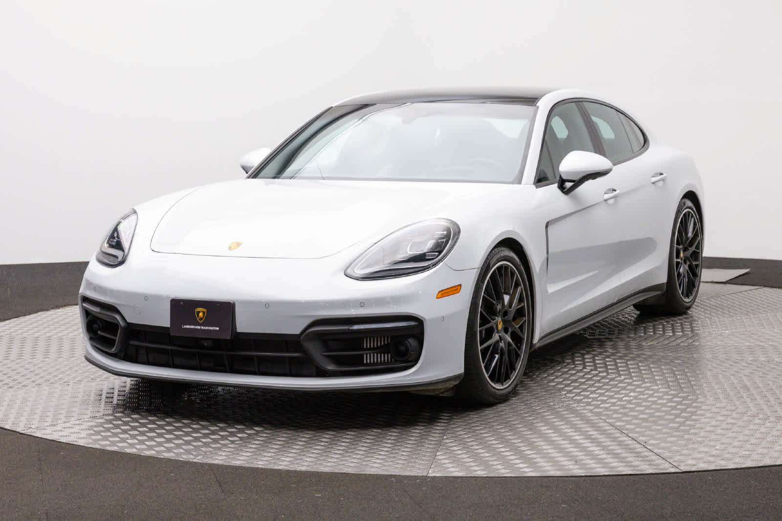 Used 2023 Porsche Panamera 4 Platinum Edition w/ Assistance Package AWD/4WD image 1