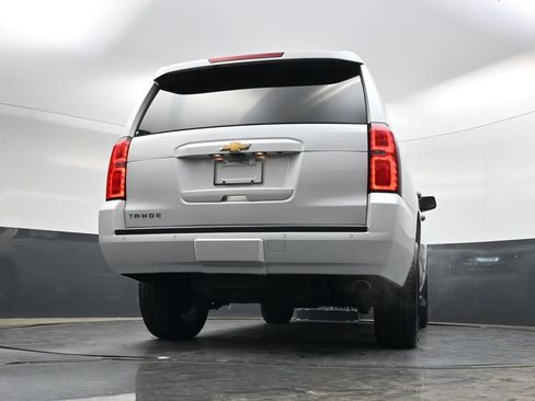 Used 2018 Chevrolet Tahoe LT w/ LT Signature Package AWD/4WD image 28