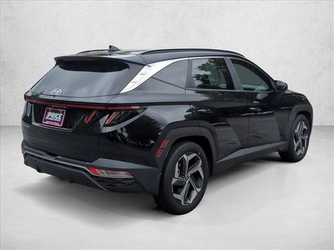 Certified 2024 Hyundai Tucson SEL w/ Convenience Package FWD image 5