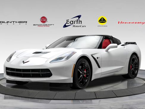 Used 2016 Chevrolet Corvette Stingray Coupe w/ Carbon Flash Badge Package RWD image 1