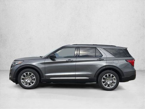 New 2026 Ford Explorer Platinum image 5