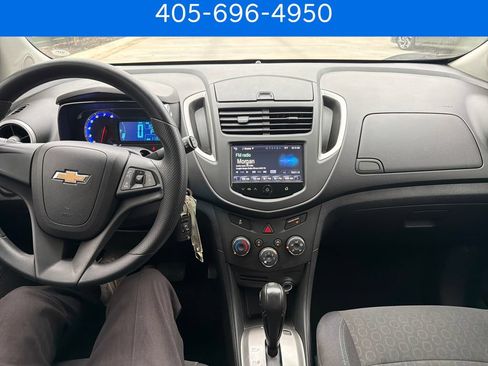 Used 2016 Chevrolet Trax LS FWD image 21