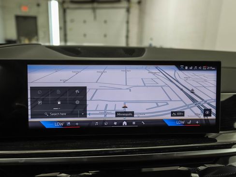 New 2027 BMW X7 xDrive40i w/ Executive Package AWD/4WD image 16