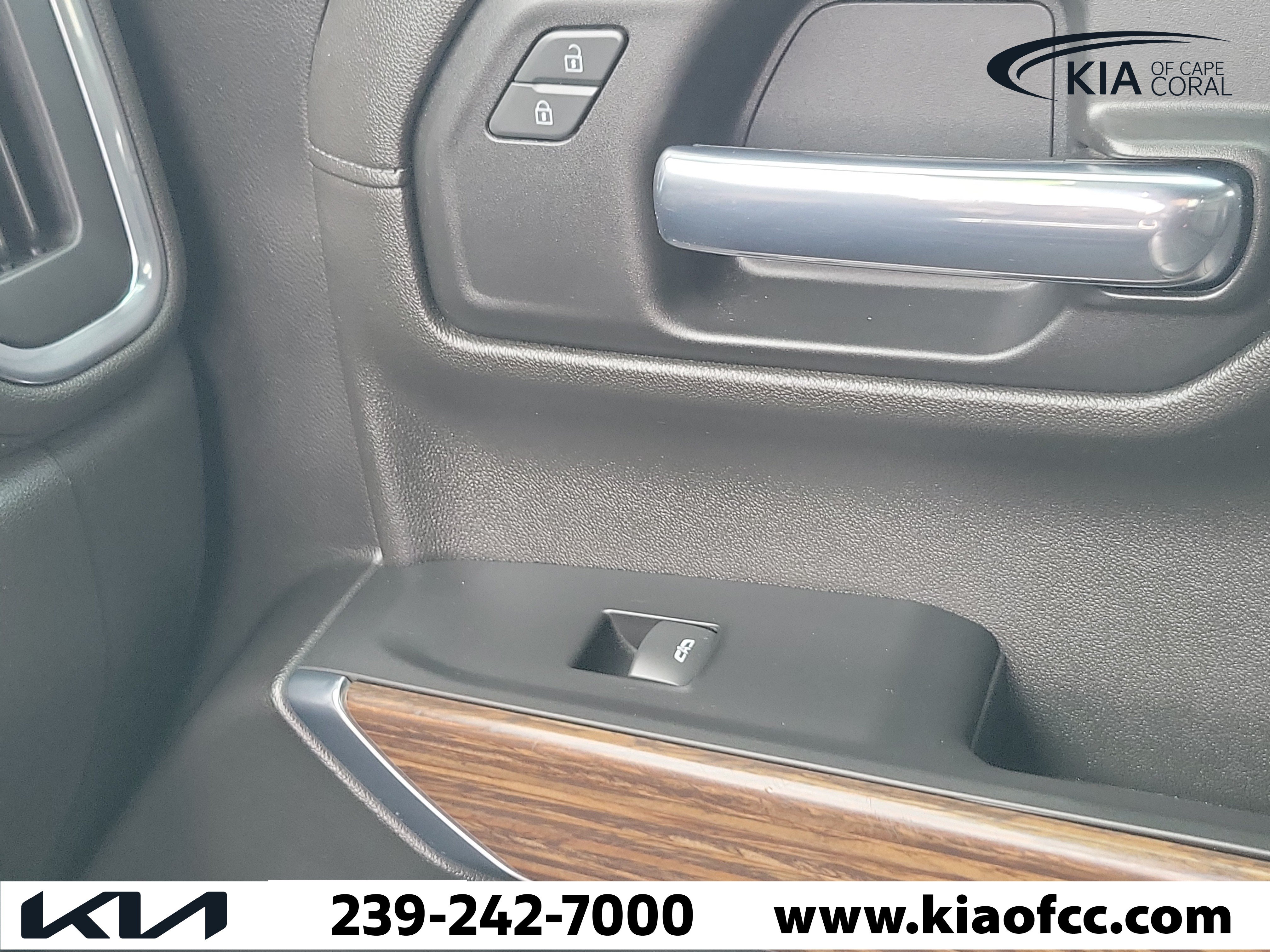 Used 2022 Chevrolet Silverado 1500 High Country w/ Z71 Off-Road Package AWD/4WD image 28