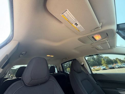 Used 2021 Chevrolet Colorado LT w/ LT Convenience Package RWD image 27