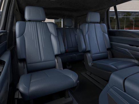 New 2025 Cadillac Escalade IQ Luxury 2 AWD/4WD image 19