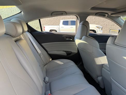Used 2022 Acura ILX w/ Premium Package image 17